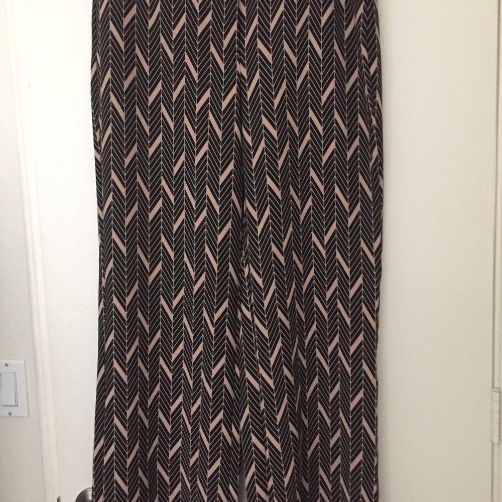 NWOT Chicos graphic print wide leg pants